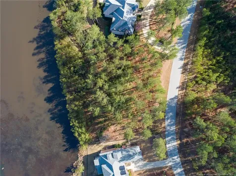 102 Broadlake (632) Lane Spring Lake NC 28390