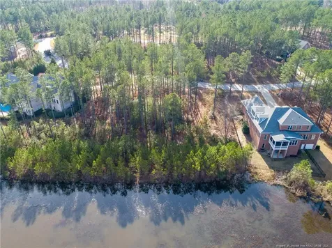 102 Broadlake (632) Lane Spring Lake NC 28390