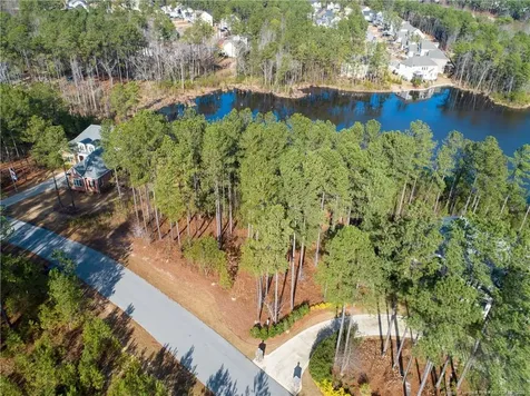 82 Broadlake (631) Lane Spring Lake NC 28390