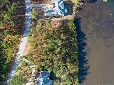 82 Broadlake (631) Lane Spring Lake NC 28390