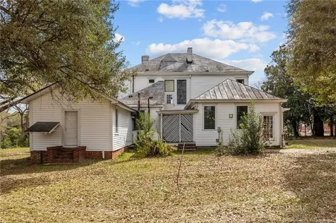205 N Vance Street Red Springs NC 28377