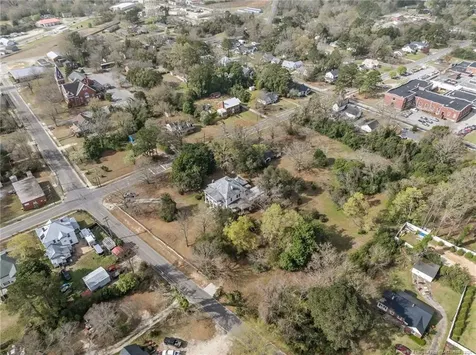205 N Vance Street Red Springs NC 28377