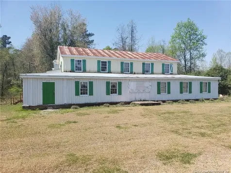 5578 James B White Highway Whiteville NC 28472