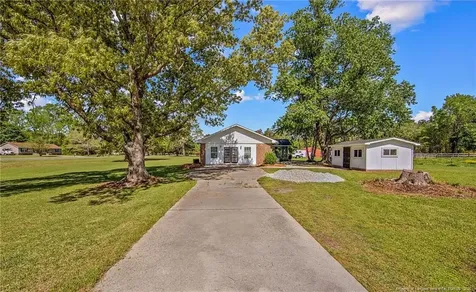 40 Kinlaw Road Lumberton NC 28358