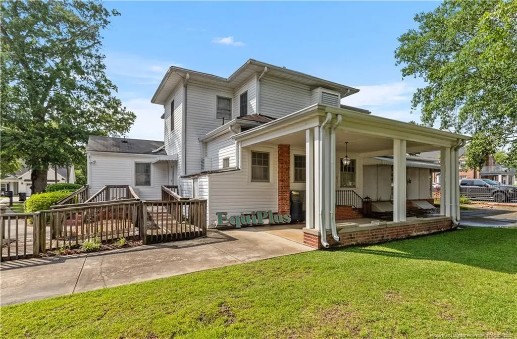 201 S Orange Avenue Dunn NC 28334