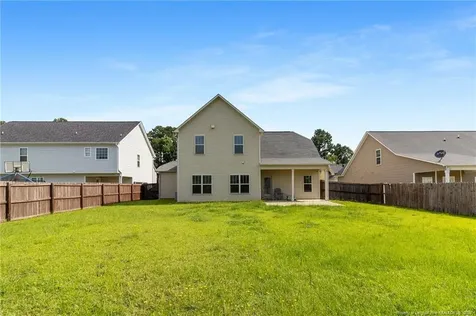 5513 Hickory Knoll Road Fayetteville NC 28314