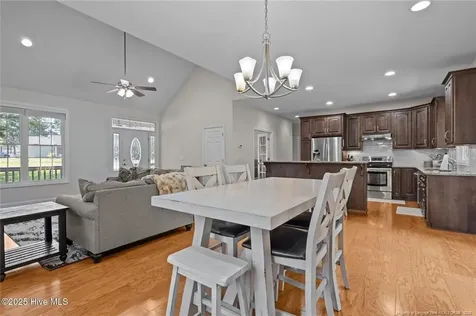 103 Sandspur Lane West End NC 27376