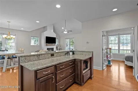 103 Sandspur Lane West End NC 27376