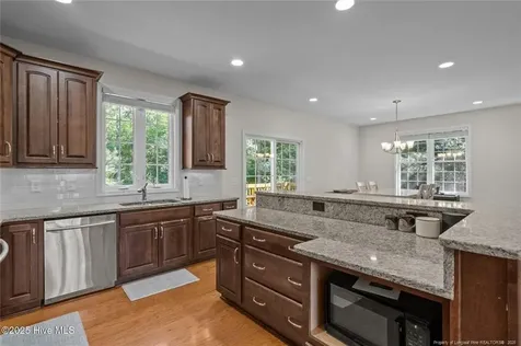 103 Sandspur Lane West End NC 27376