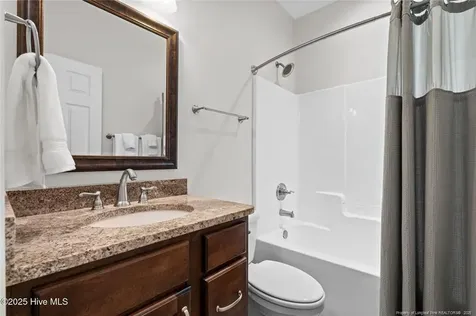 103 Sandspur Lane West End NC 27376