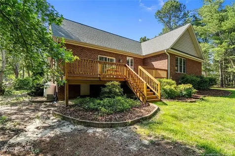 103 Sandspur Lane West End NC 27376