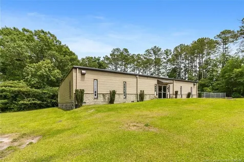215 Coates Road Linden NC 28356