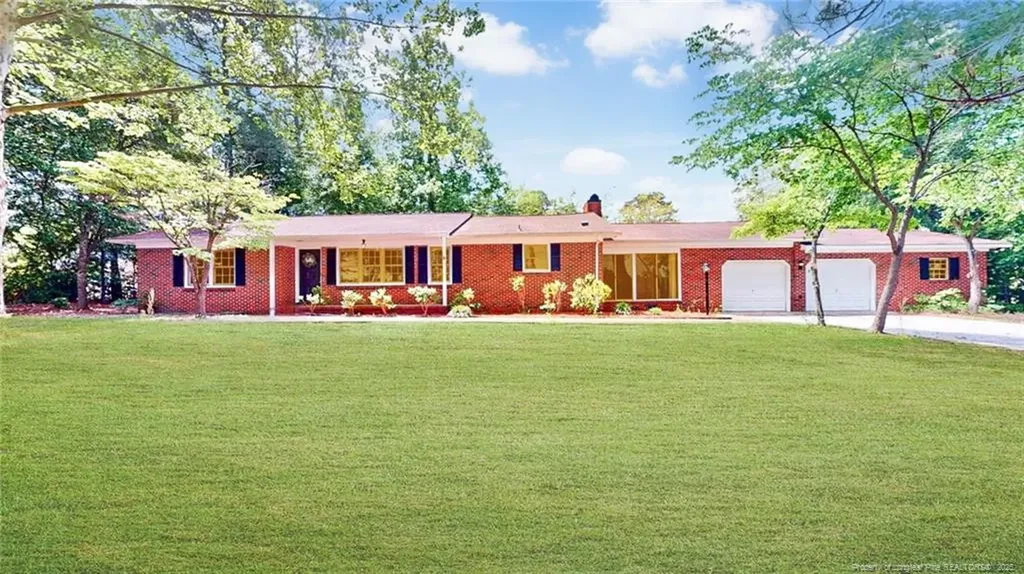 2105 W Broad Street Elizabethtown NC 28337