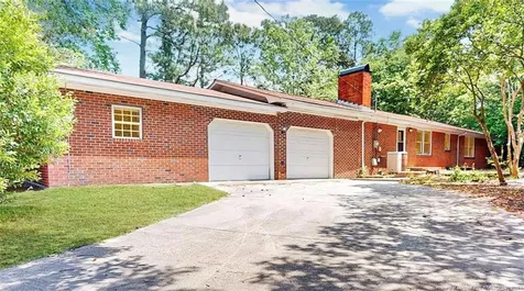2105 W Broad Street Elizabethtown NC 28337
