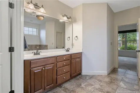 98 Pineridge Cove Sanford NC 27332