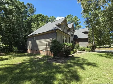 98 Pineridge Cove Sanford NC 27332