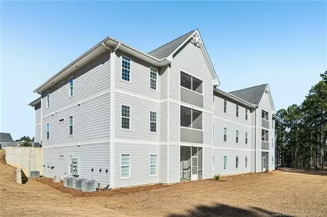 240 Gallery Drive Spring Lake NC 28390