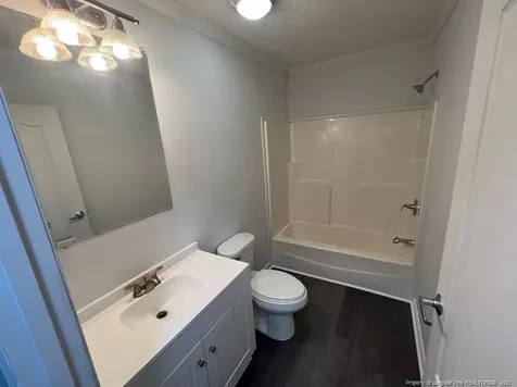 451 E Mcrainey Road Saint Pauls NC 28384