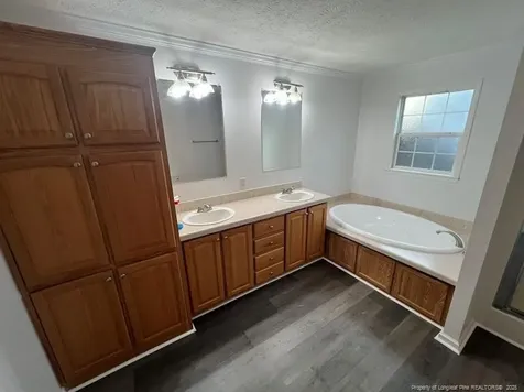 451 E Mcrainey Road Saint Pauls NC 28384