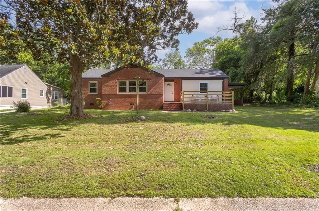 116 Brookwood Avenue Fayetteville NC 28301