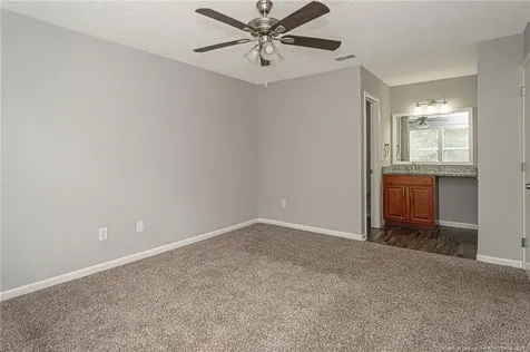 6736 Willowbrook Unit 4 Drive Fayetteville NC 28314