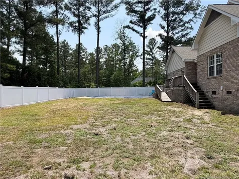 912 Lewis Street Raeford NC 28376