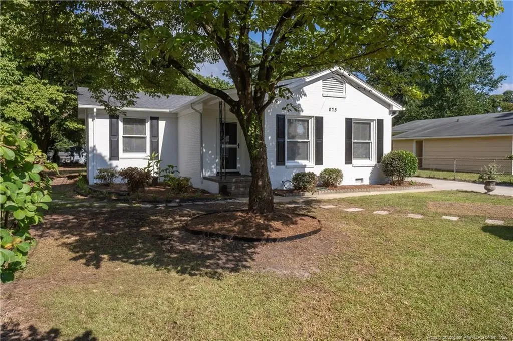 1075 Revere Street Fayetteville NC 28304