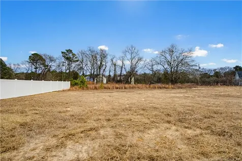 208 Peeler Circle Raeford NC 28376