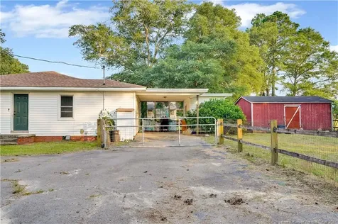 1329 Magnolia Church Road Stedman NC 28351