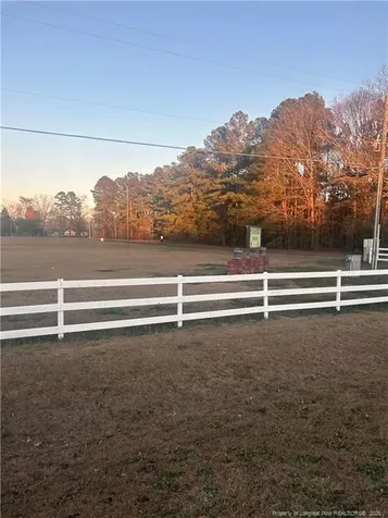 Greenbrier Lane Red Springs NC 28377