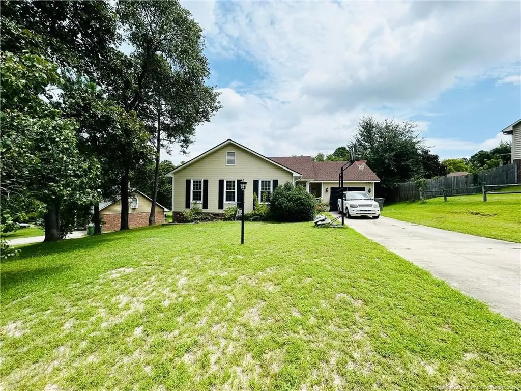 5022 Sycamore Drive Hope Mills NC 28348