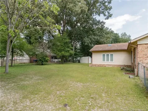 6406 Irvington Court Fayetteville NC 28314