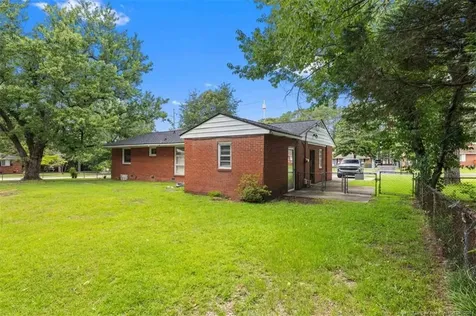 4209 Coventry Road Fayetteville NC 28304