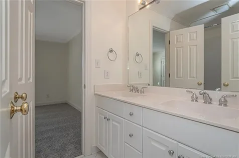 4523 Weaverhall Drive Fayetteville NC 28314