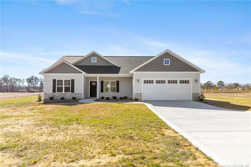 2641 Nc Hwy 20 W Saint Pauls NC 28384