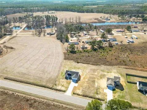 2641 Nc Hwy 20 W Saint Pauls NC 28384