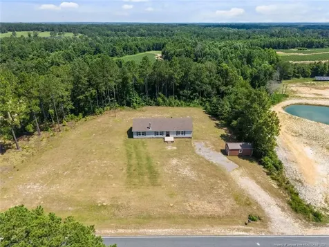 1271 Nutgrass Road Bunnlevel NC 28323