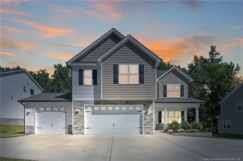 2911 Rockfish Road Raeford NC 28376