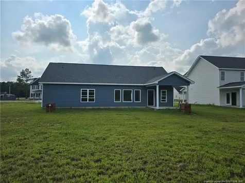 102 Sunny Acres Lane Clinton NC 28328