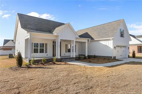 315 Baymeadow Bend Lumberton NC 28358