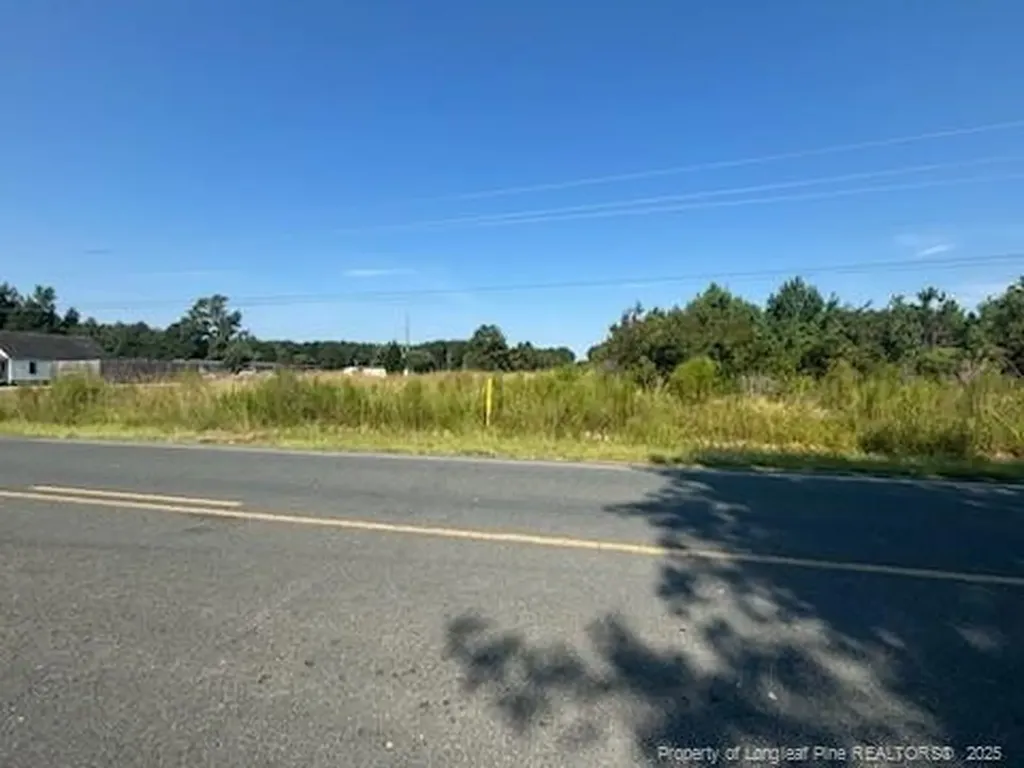 2743 Pine Log Road Lumberton NC 28360