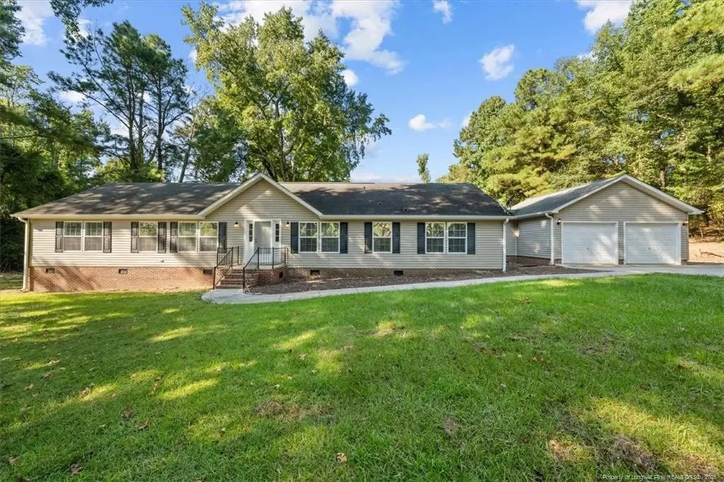 11891 Aberdeen Road Aberdeen NC 28315