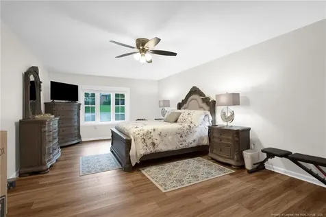 5302 Foxfire Road Fayetteville NC 28303