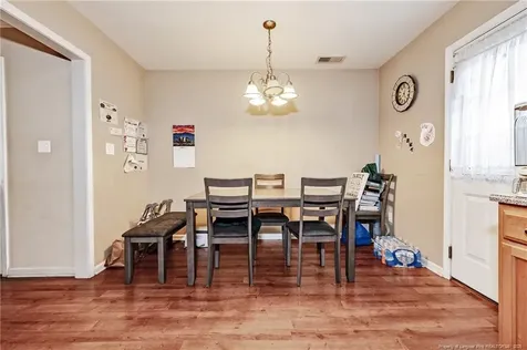 456 Cityview Lane Fayetteville NC 28301