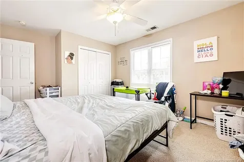 456 Cityview Lane Fayetteville NC 28301