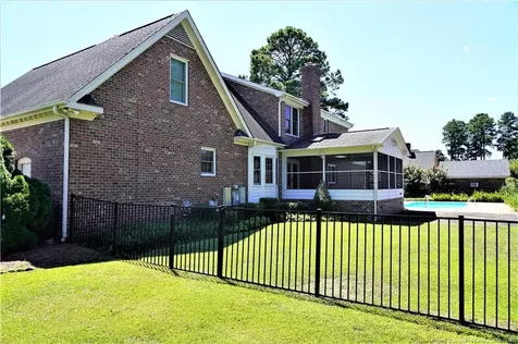 568 Broyhill Road Fayetteville NC 28314