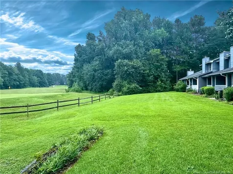 312 Ayrshire Court Fayetteville NC 28311