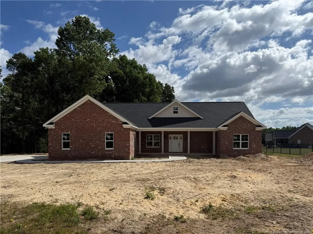 132 Ridge Stone Road Autryville NC 28318