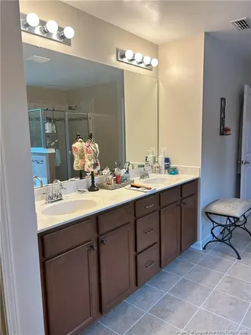 908 Merchants Court Sanford NC 27330