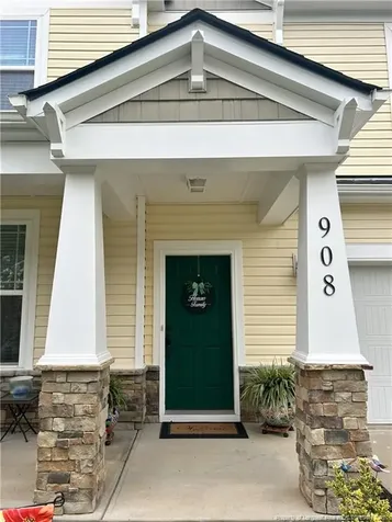 908 Merchants Court Sanford NC 27330